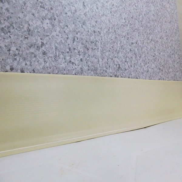Guardaescoba Crema 10 cm - Precio ml: 7.378